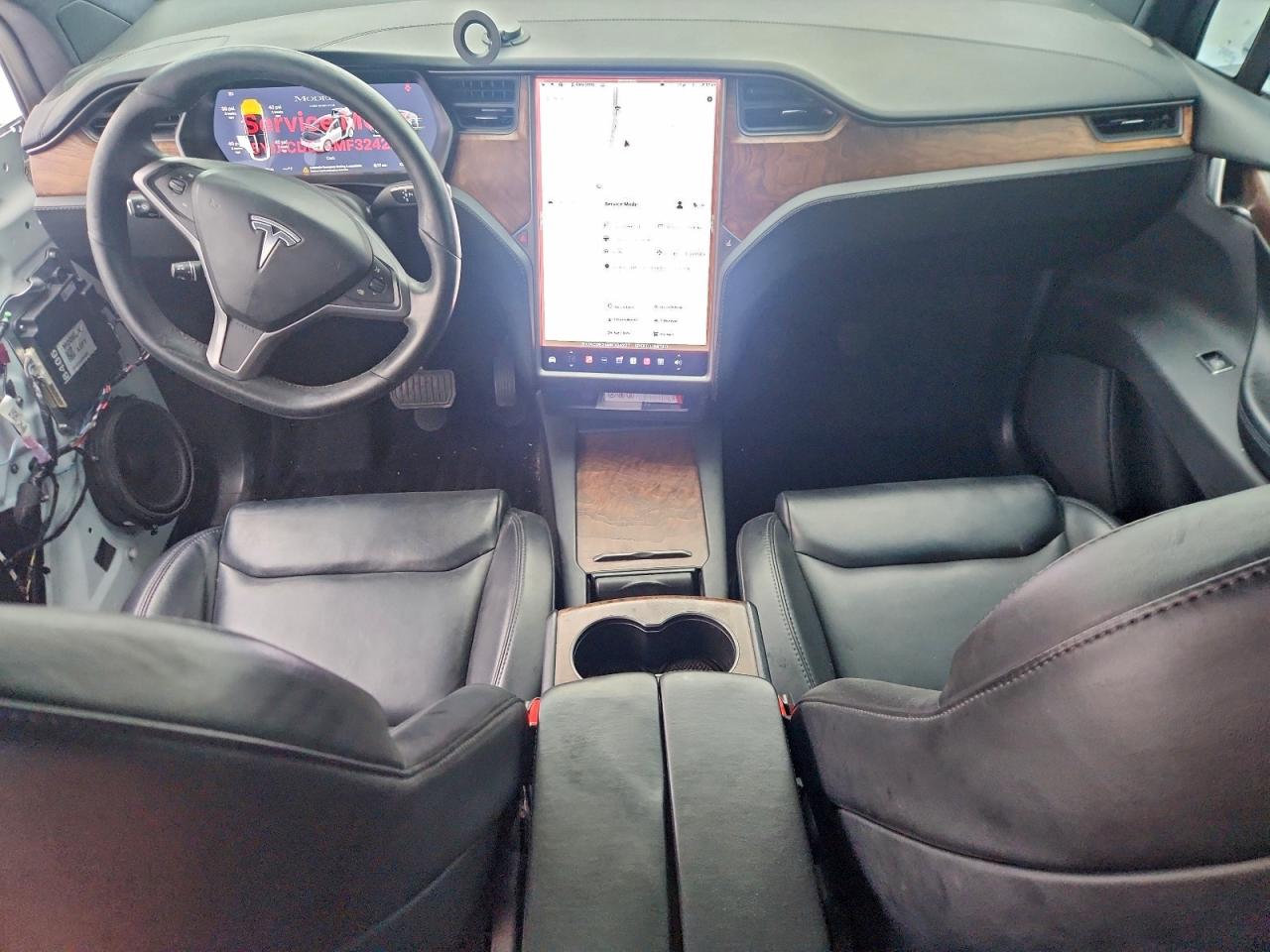 Tesla Model X Image 6