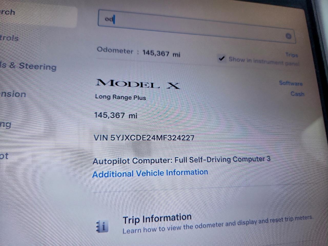 Tesla Model X Image 11