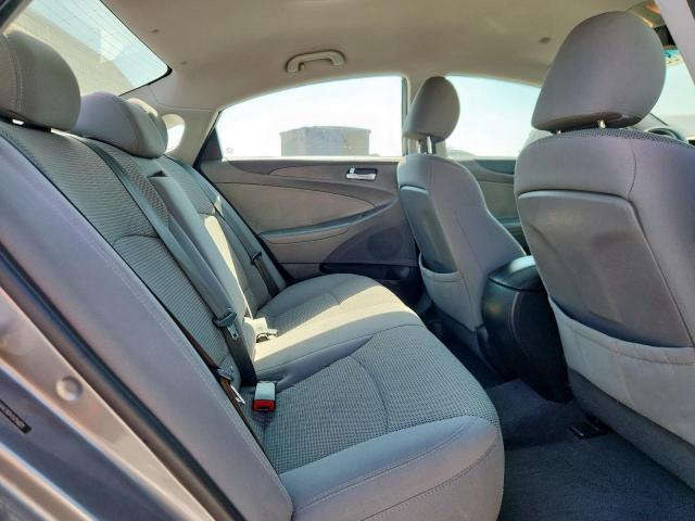 Hyundai SONATA Gls Image 7