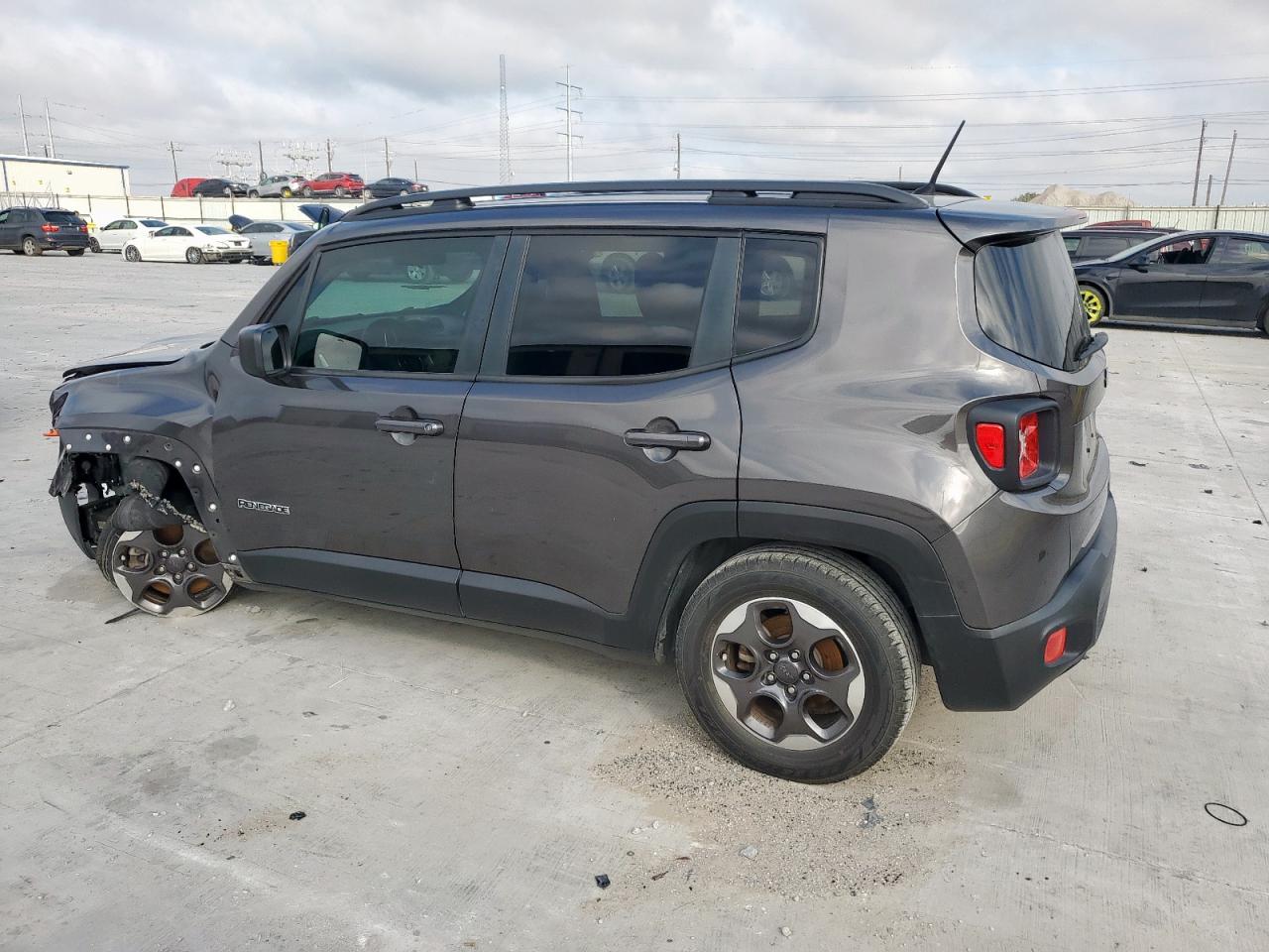 Jeep Renegade Sport Image 7