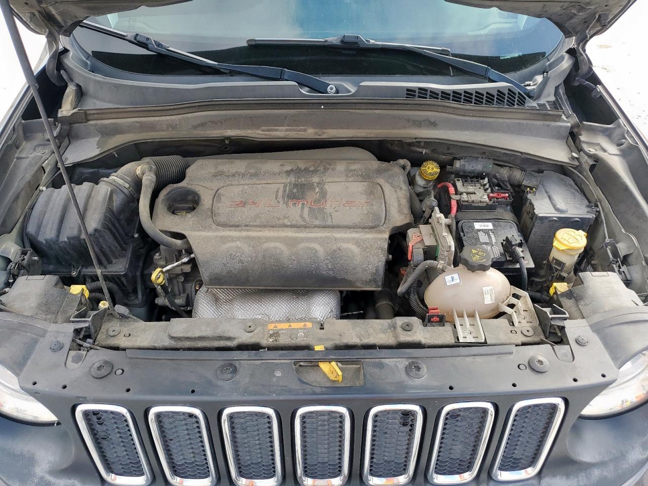 Jeep Renegade Sport Image 11