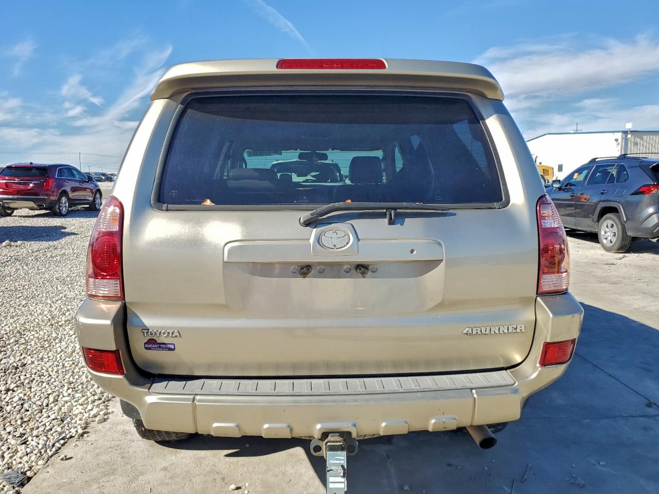 Toyota 4Runner Limited Image 4