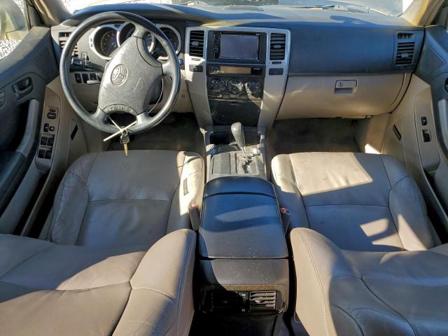 Toyota 4Runner Limited Image 7