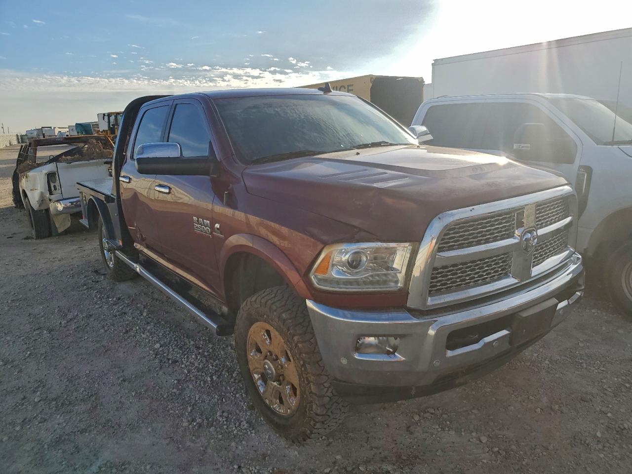 Ram 2500 Laramie Image 2