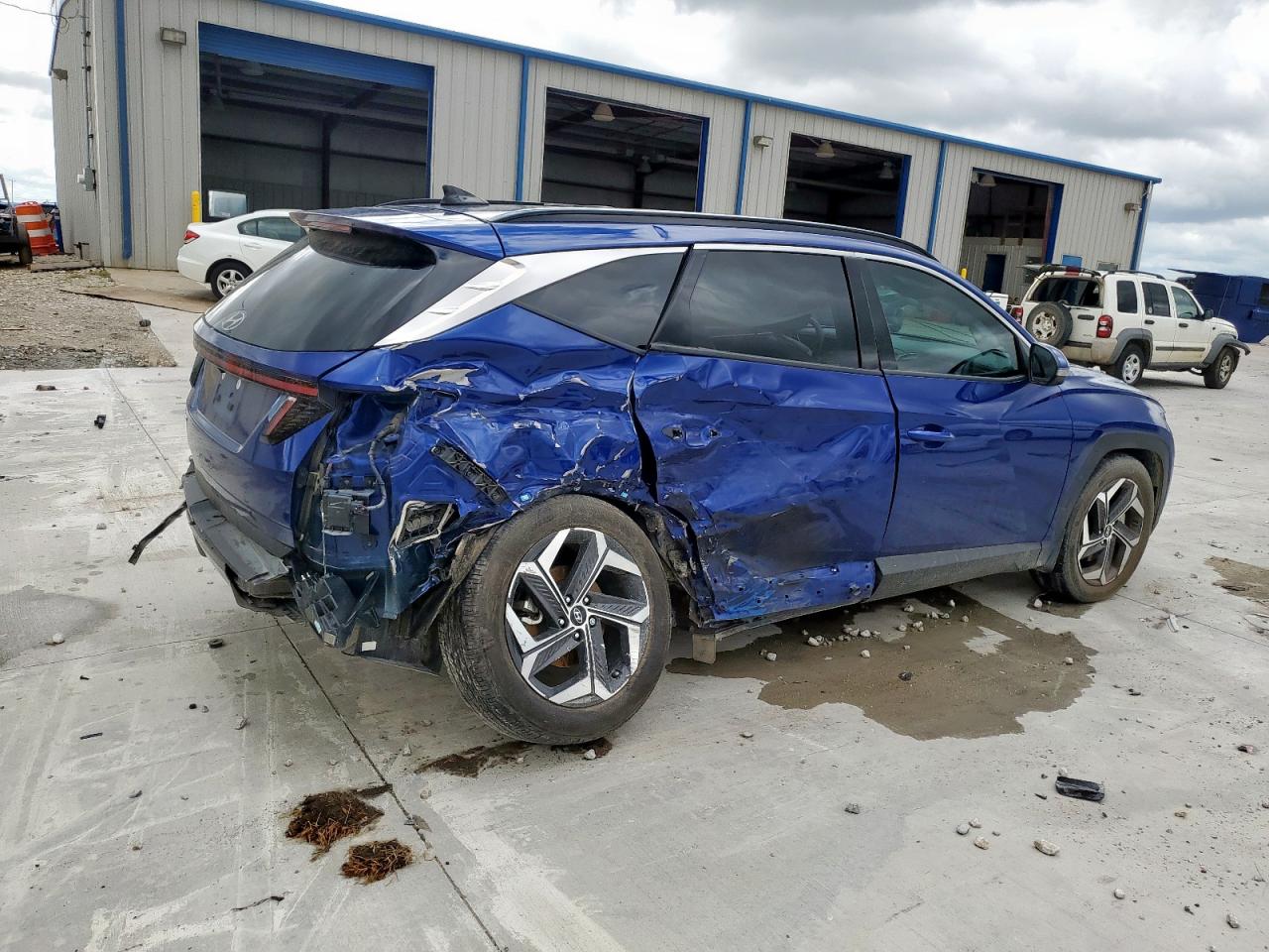 Hyundai TUCSON Limited Image 2