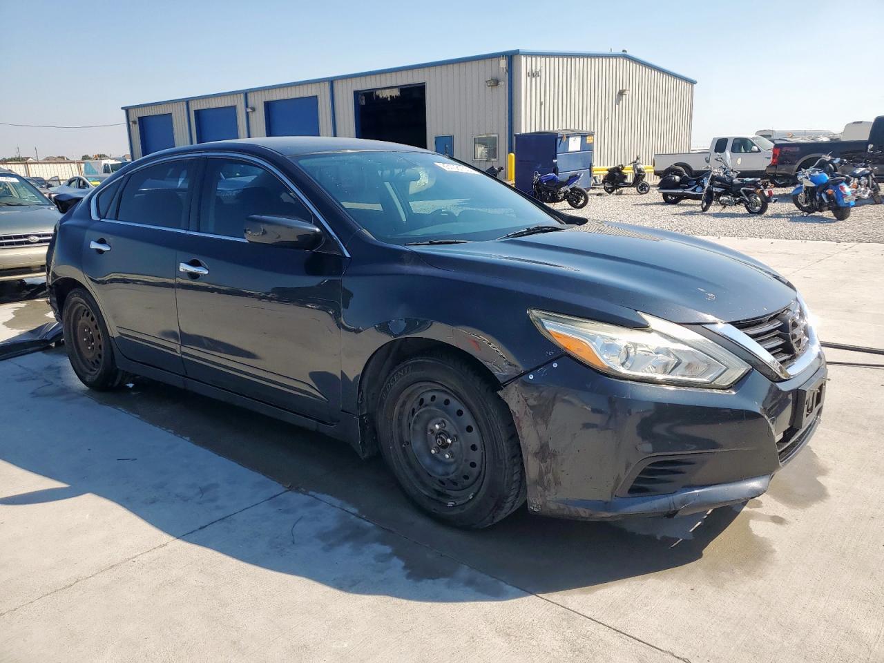 Nissan Altima 2.5 Image 3