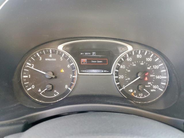 Nissan Pathfinder S Image 9