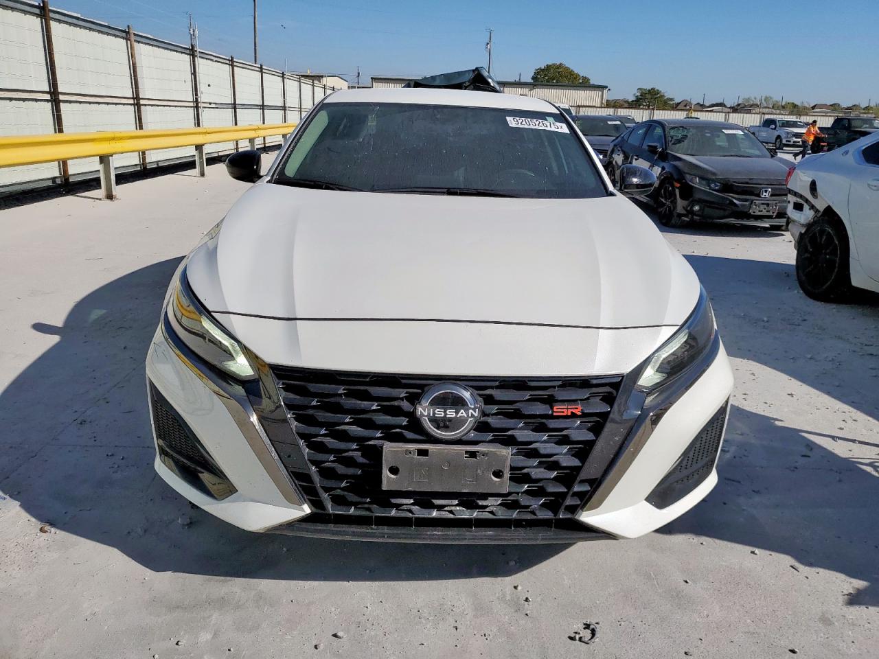 Nissan Altima Sr Image 11