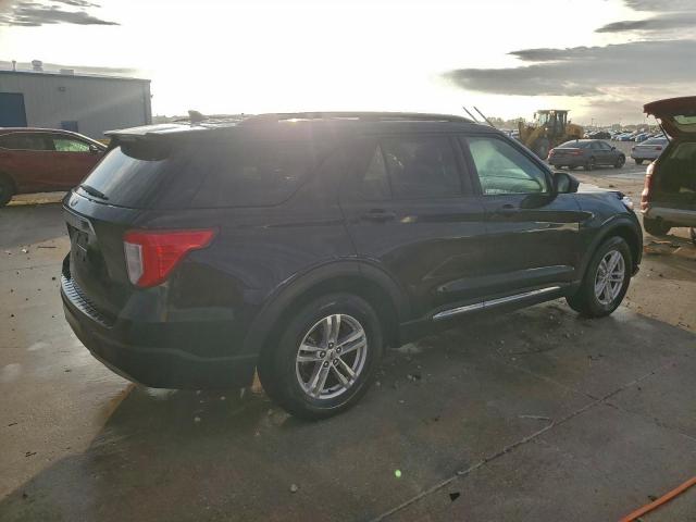 Ford Explorer Xlt Image 3