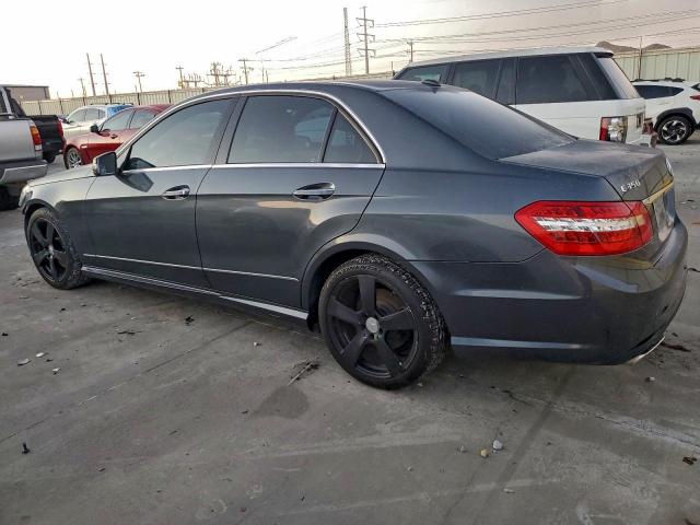 Mercedes-Benz E-Class 350 Image 5
