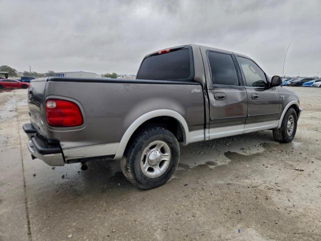 Ford F-150 Supercrew Image 11