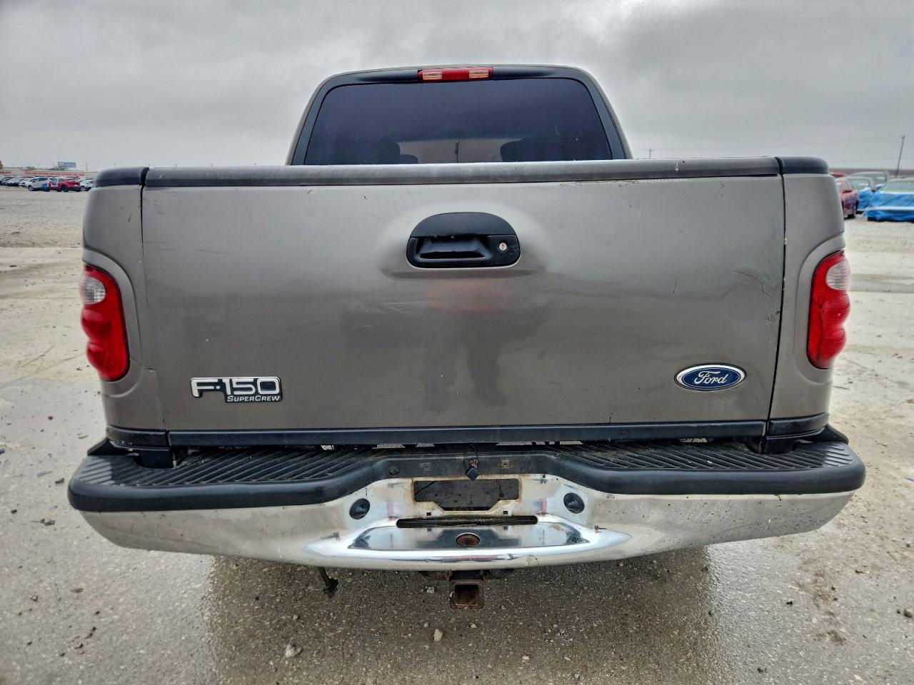 Ford F-150 Supercrew Image 7