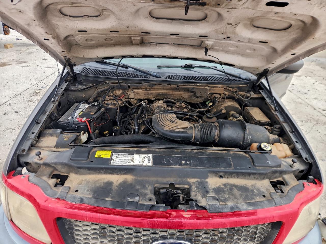 Ford F-150 Supercrew Image 8