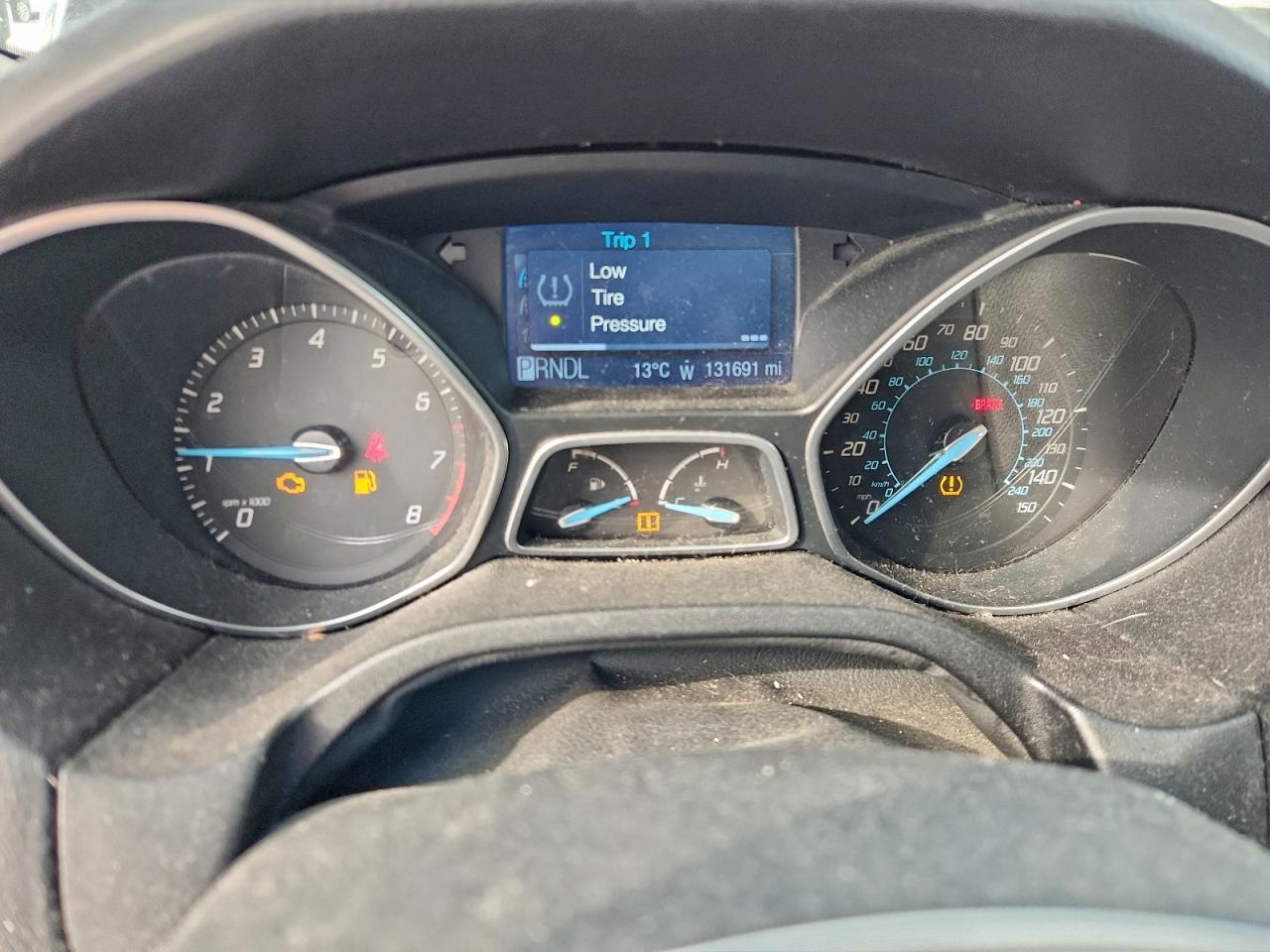 Ford Focus Se Image 12