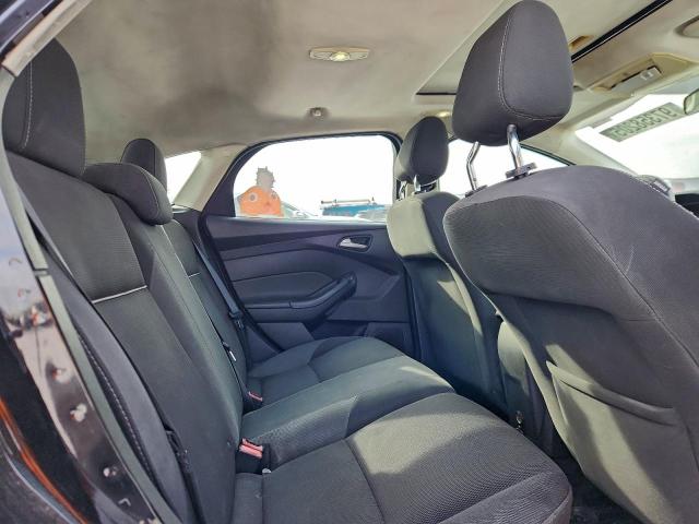 Ford Focus Se Image 10