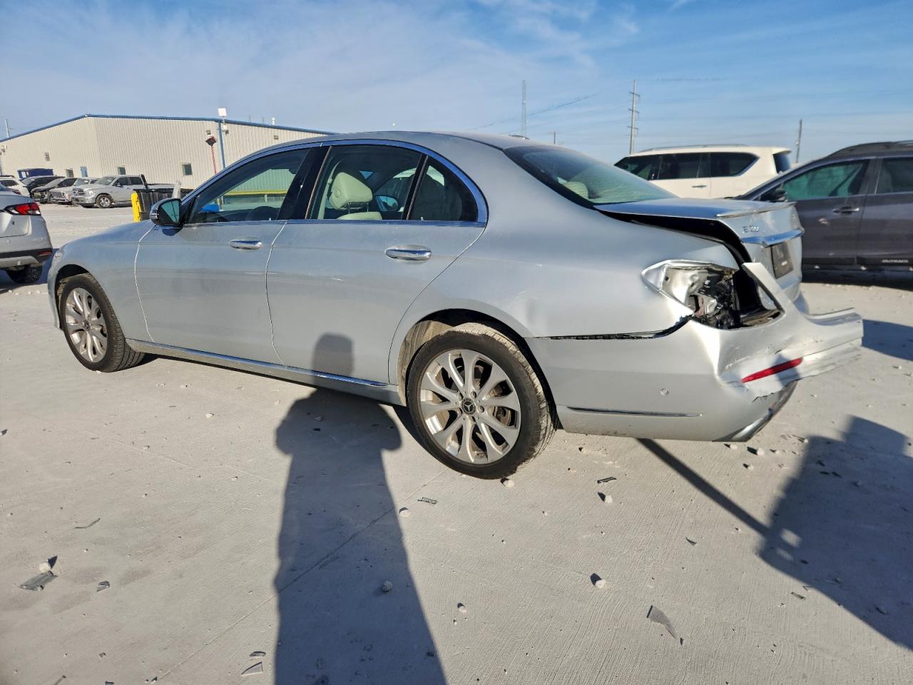 Mercedes-Benz E-Class 300 4matic Image 11