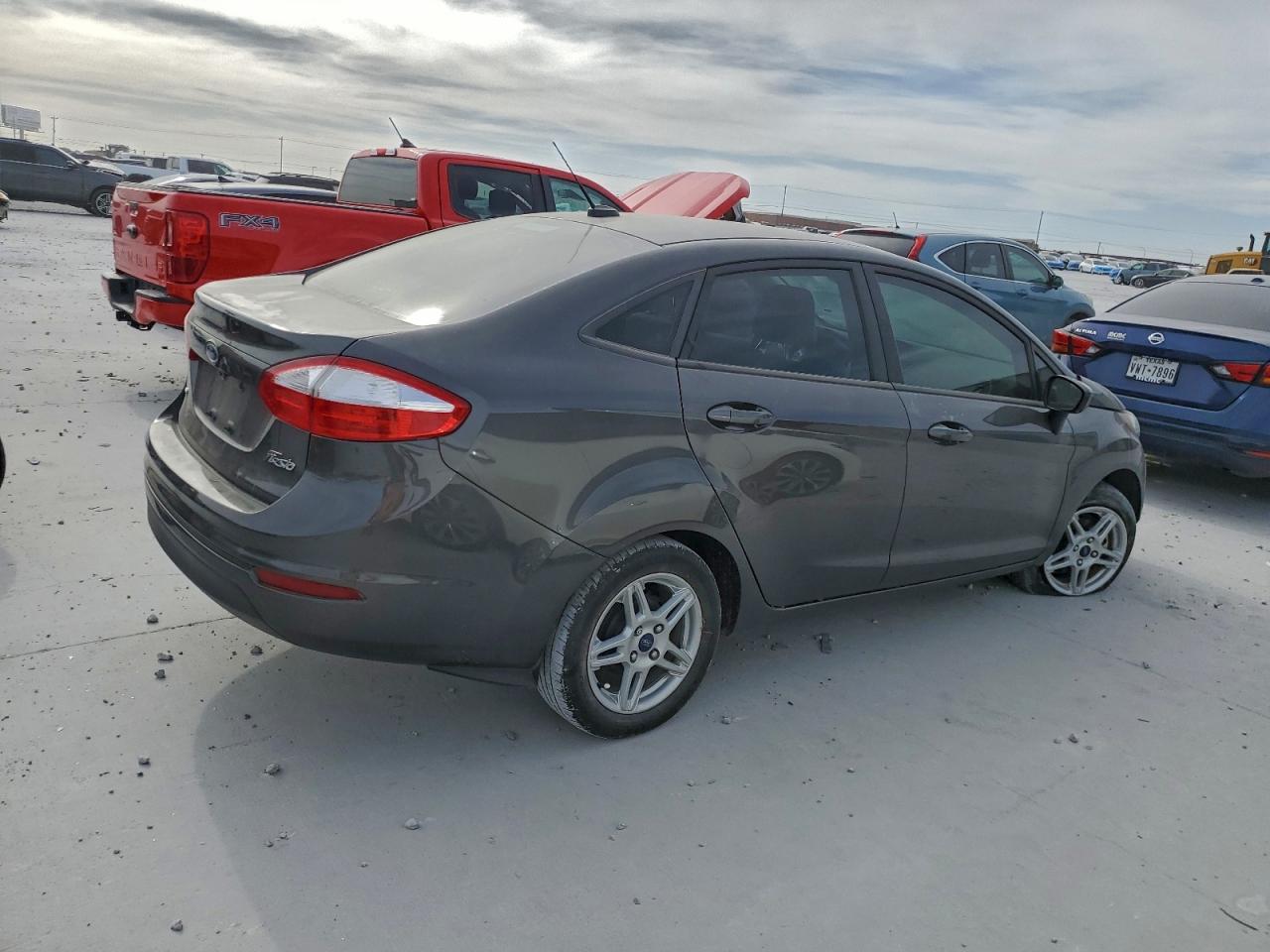 Ford Fiesta Se Image 7