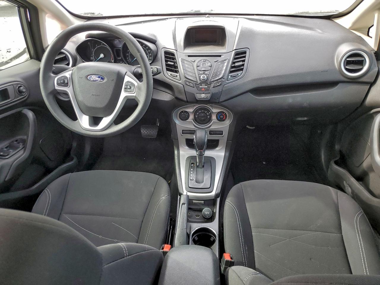 Ford Fiesta Se Image 2