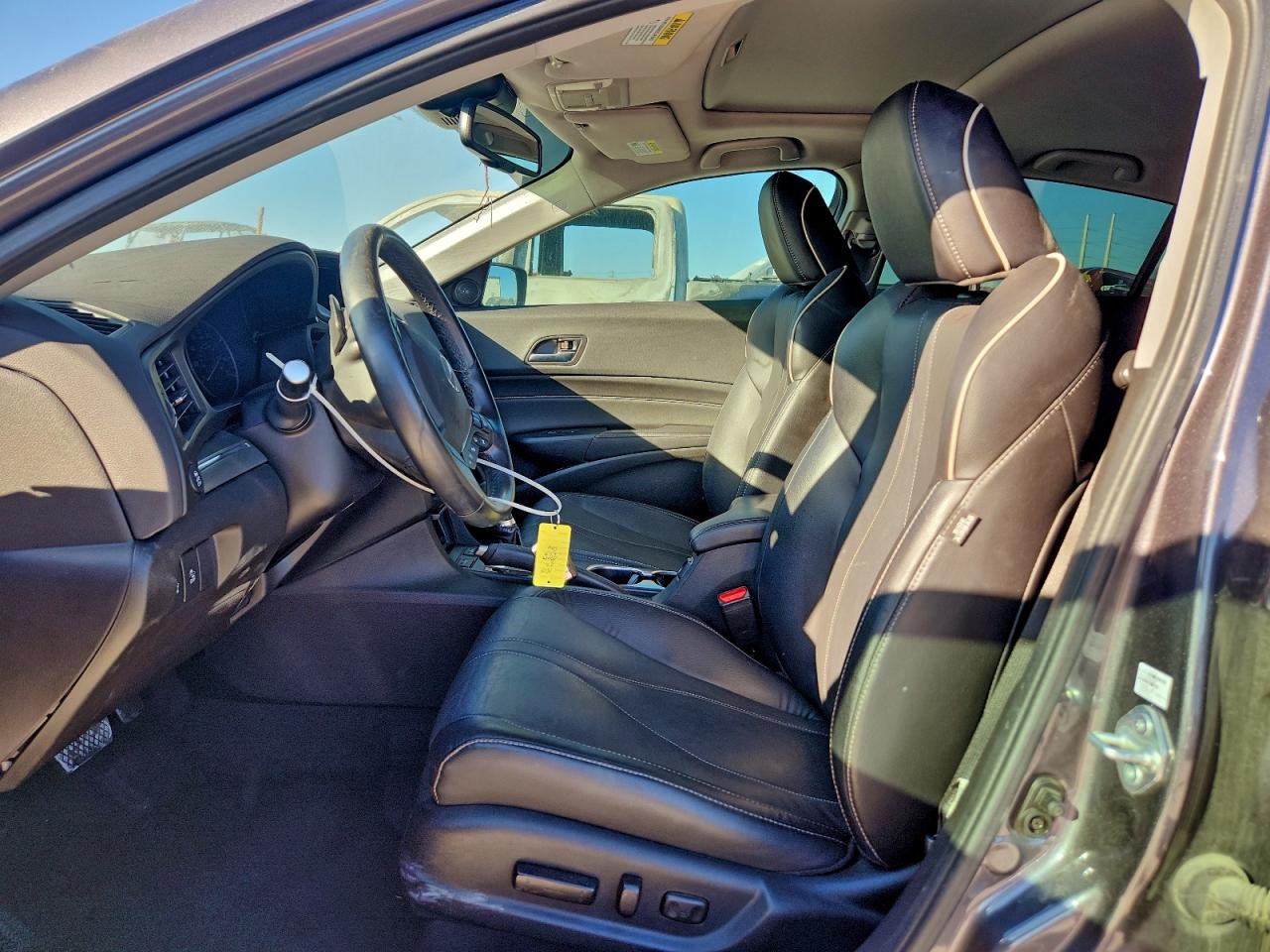 Acura ILX Premium Image 11