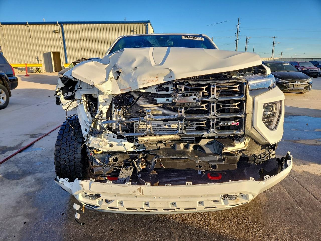 GMC Canyon At4 Image 3