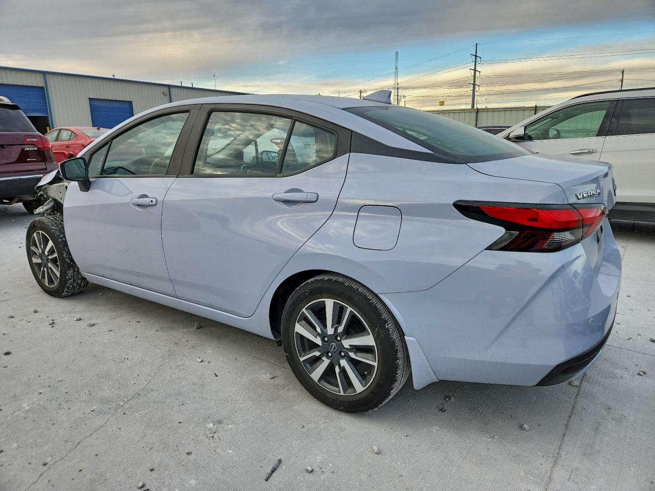 Nissan Versa Sv Image 3