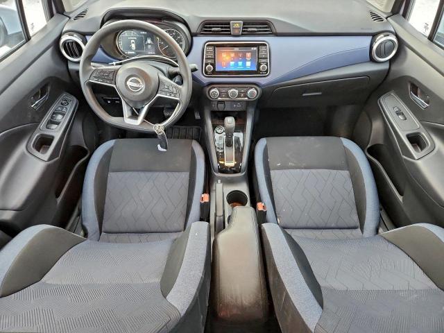 Nissan Versa Sv Image 9