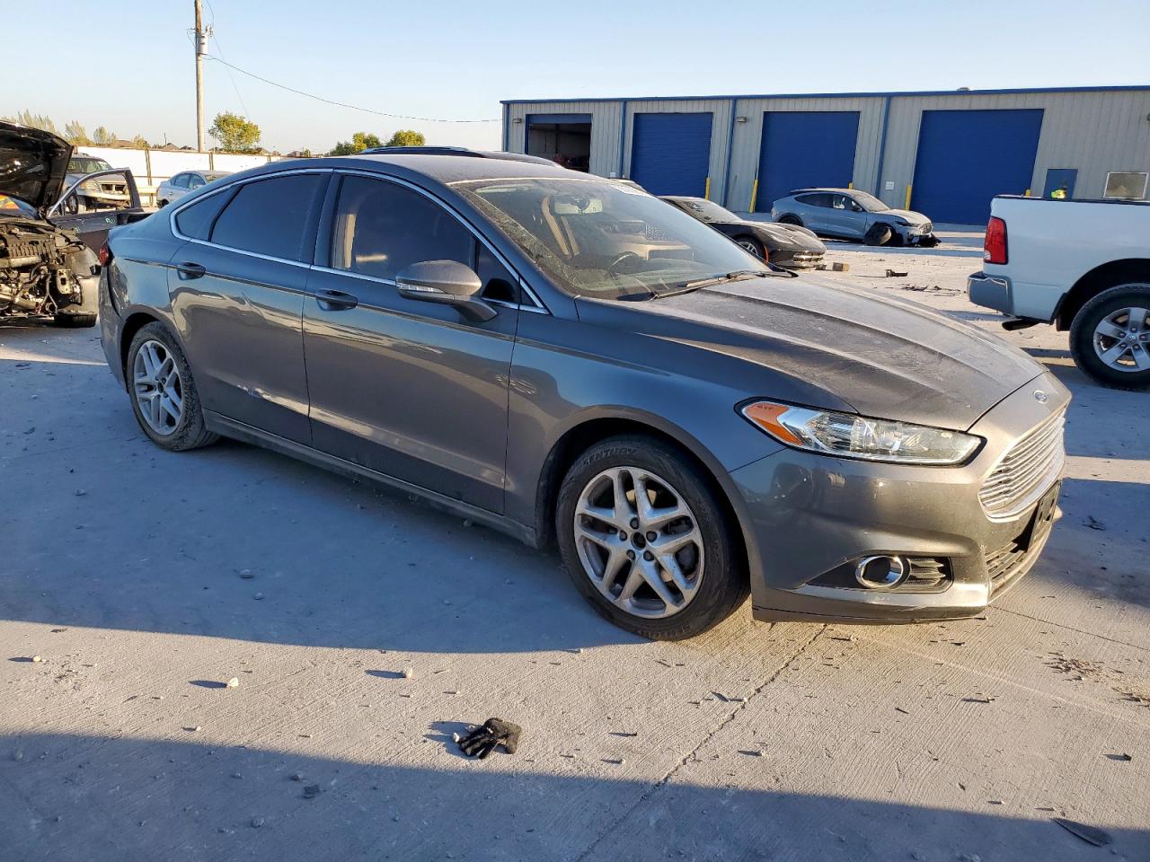 Ford Fusion Se Image 3