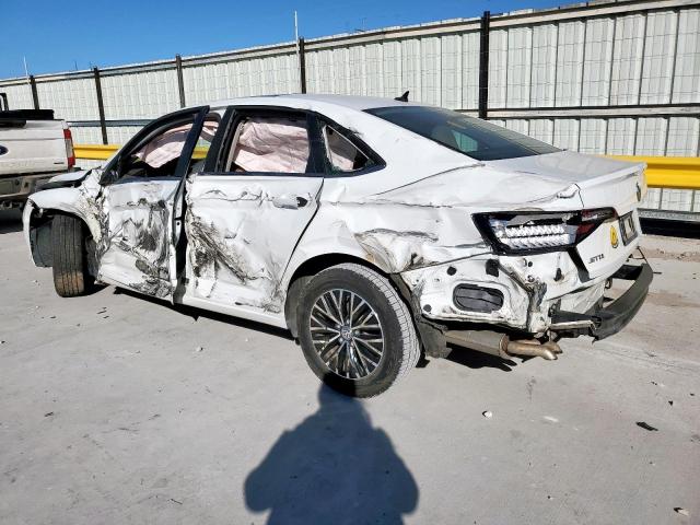 Volkswagen Jetta S Image 3