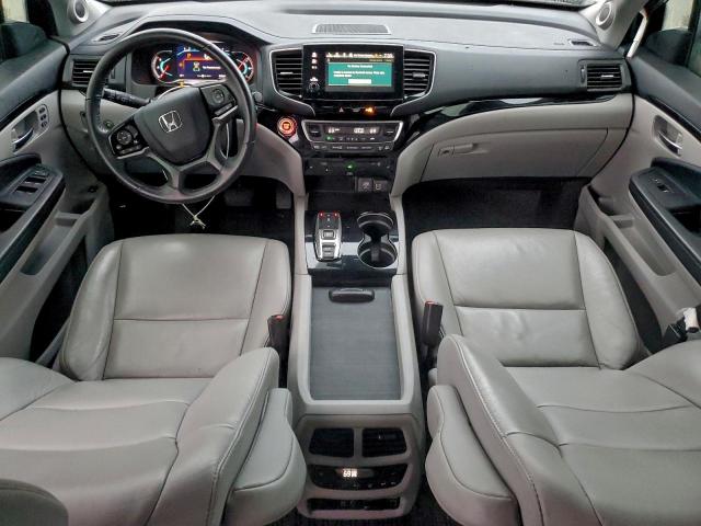 Honda Pilot Touring Image 8