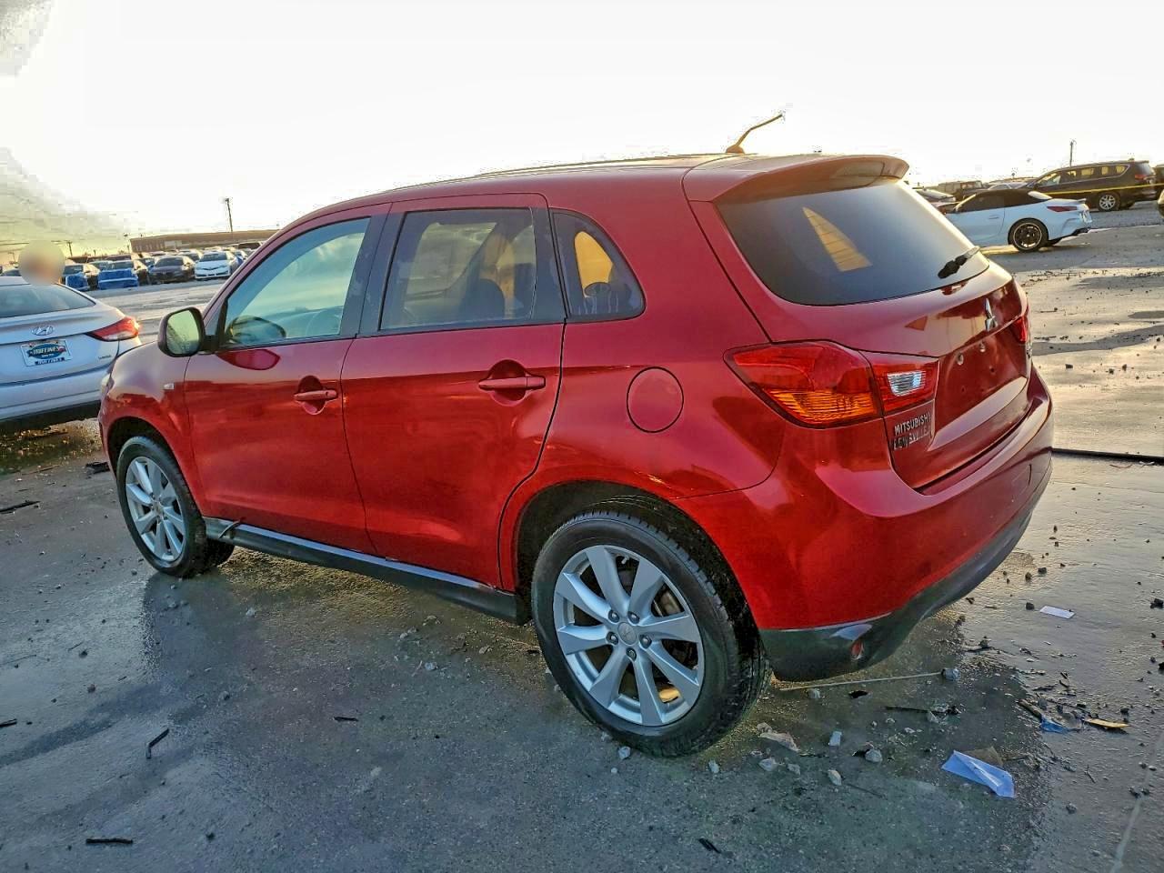 Mitsubishi Outlander Es Image 2