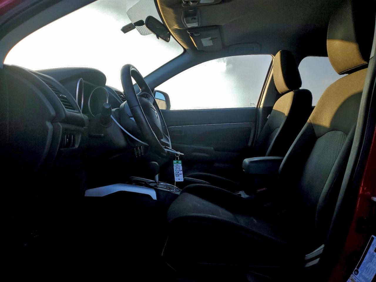 Mitsubishi Outlander Es Image 10