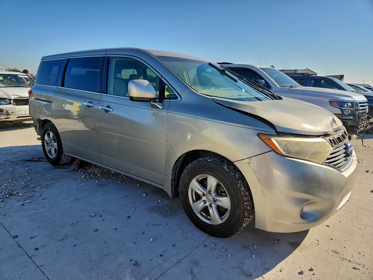Nissan Quest S Image 7