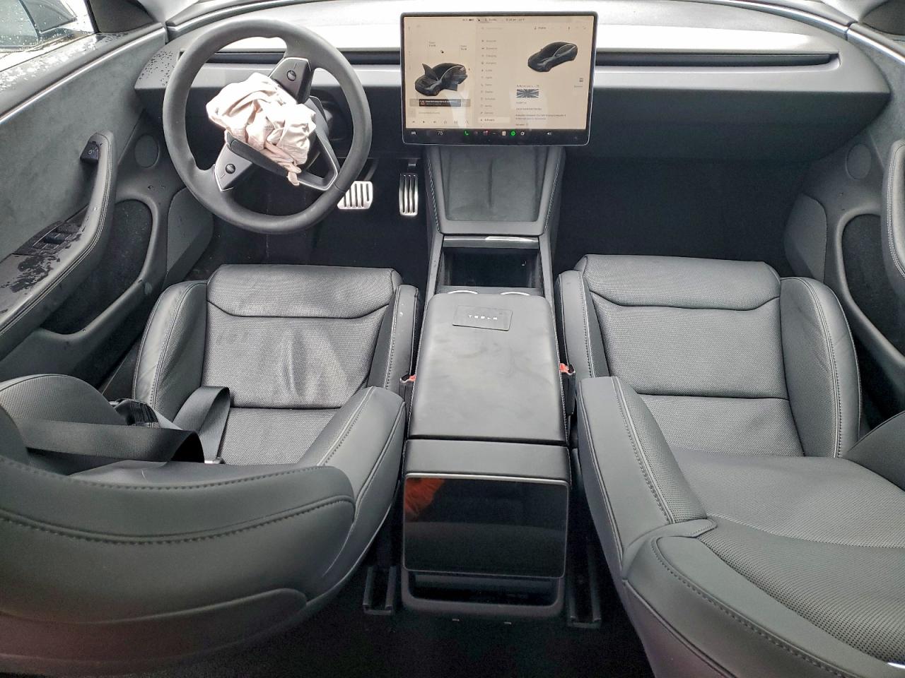 Tesla Model 3 Image 6