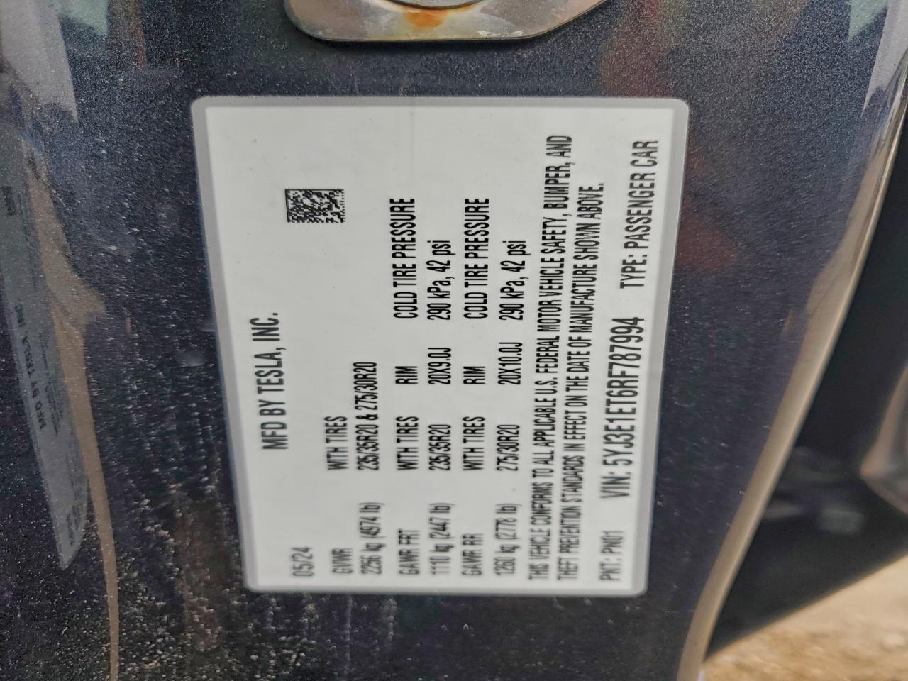 Tesla Model 3 Image 10