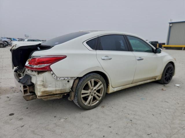 Nissan Altima 3.5s Image 2