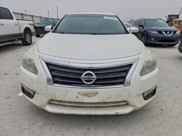 Nissan Altima 3.5s Image 8