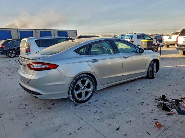 Ford Fusion Se Image 5