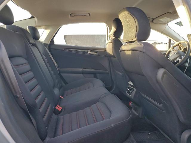 Ford Fusion Se Image 10