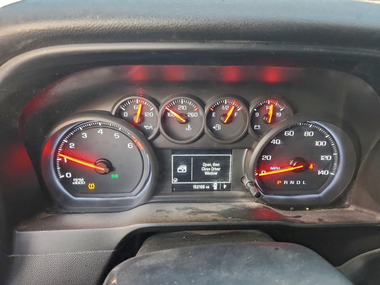 Chevrolet Silverado C1500 Image 6