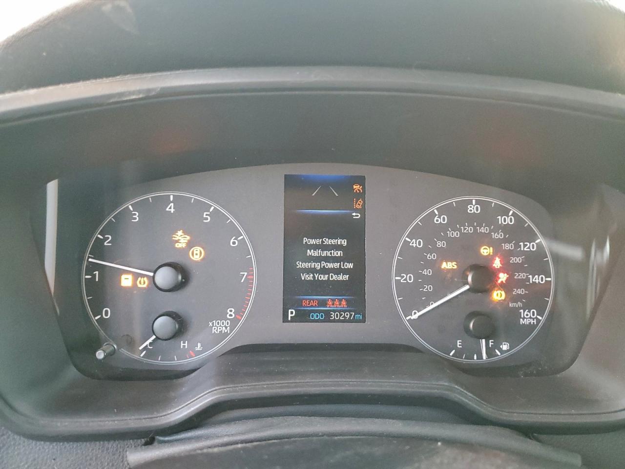 Toyota Corolla Le Image 9