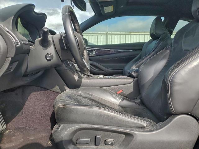 INFINITI Q60 Red Sport 400 Image 5
