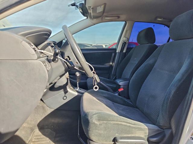 Toyota Corolla Ce Image 8