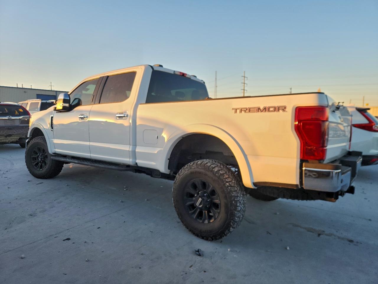 Ford F-250 Super Duty Image 2