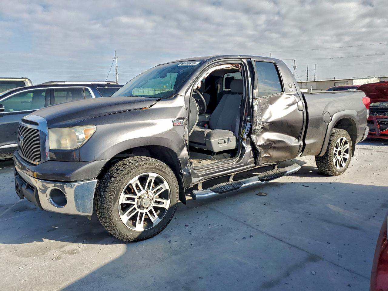 Toyota Tundra Double Cab Sr5 Image 1