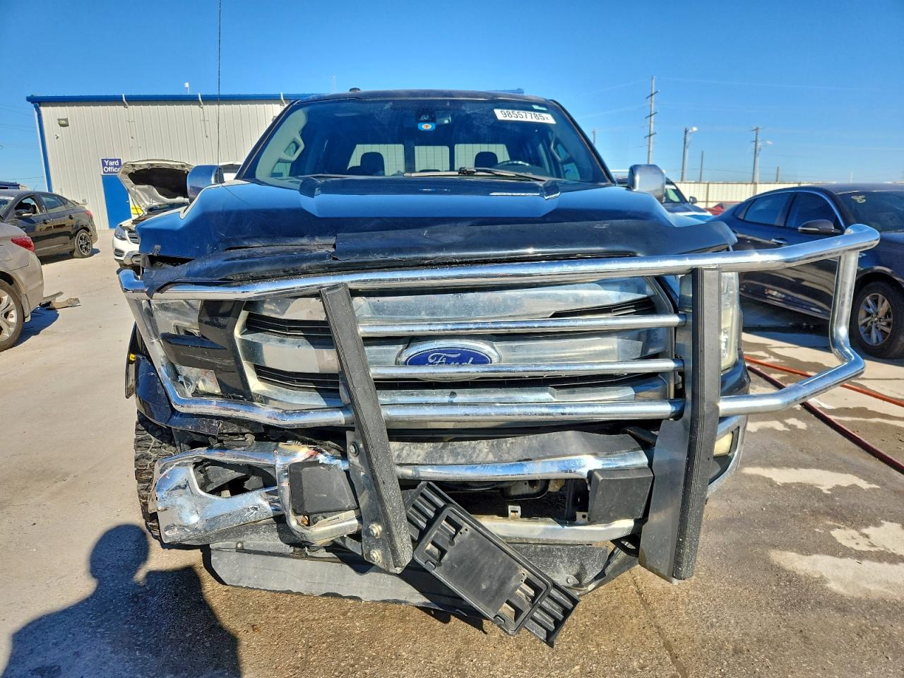 Ford F-150 Supercrew Image 8