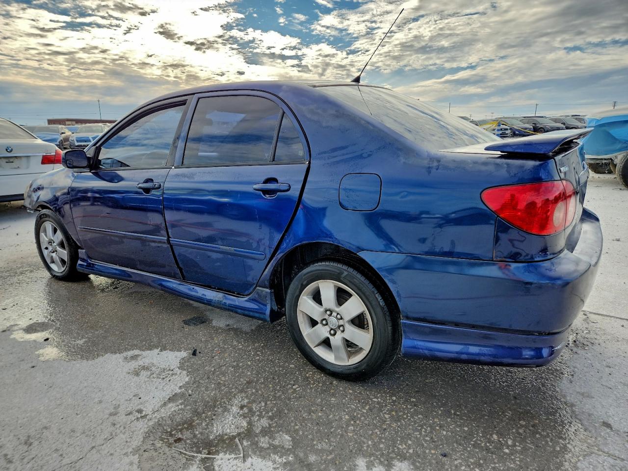 Toyota Corolla Ce Image 5