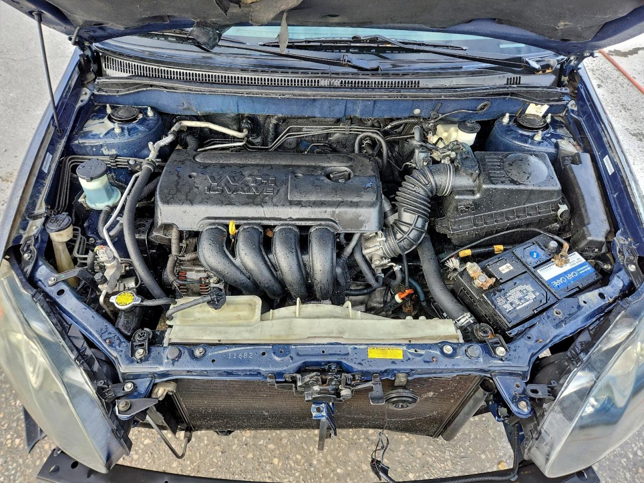 Toyota Corolla Ce Image 11