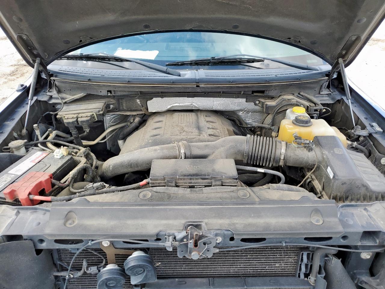 Ford F-150 Supercrew Image 10