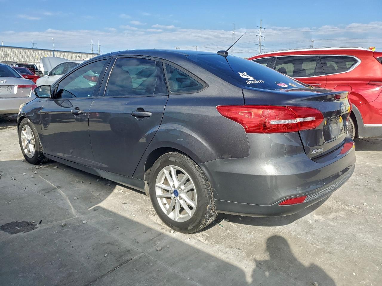 Ford Focus Se Image 2