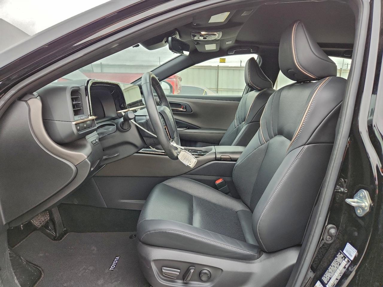 Toyota Crown Xle Xle Image 6